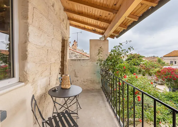 Petit Cocon Provencal A 2mn D'arles *